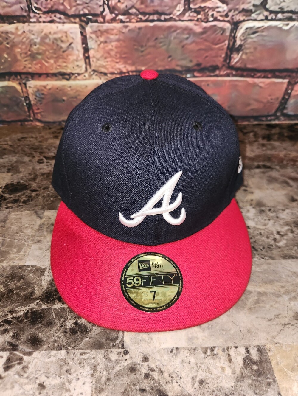 New Era Atlanta Braves Navy and Red Fitted Baseball Cap Size 7
